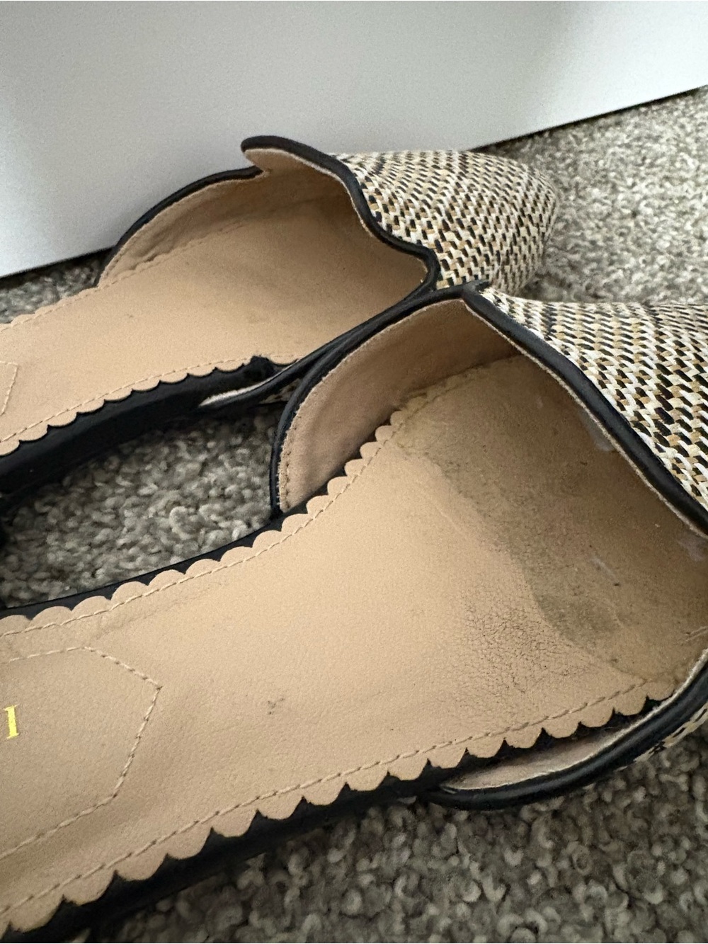 Isaac Mizrahi Cream Woven D'orsay Flats Women's Size 7 - Picture 9 of 13